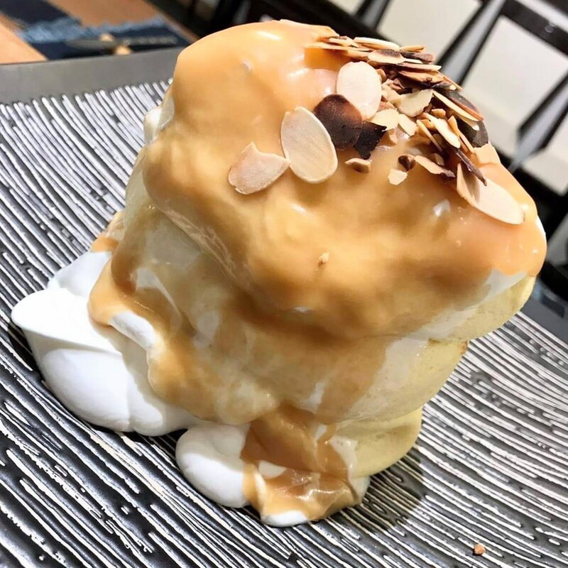 塩キャラメルパンケーキ(紅鶴)