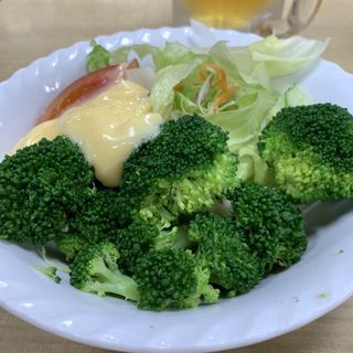 ブロッコリーサラダ(動坂食堂 （ドウザカショクドウ）)