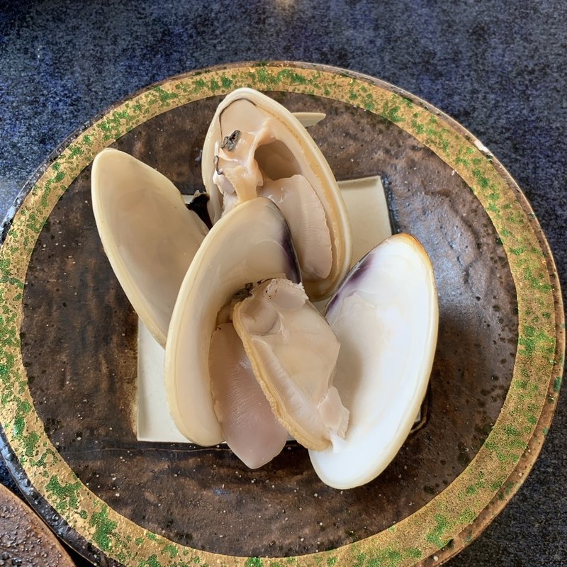 はまぐり酒蒸し(生粋なお食事処 潮彩)