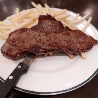 Steak fritesステーキフリット(オー バカナル 高輪 （AUX BACCHANALES）)
