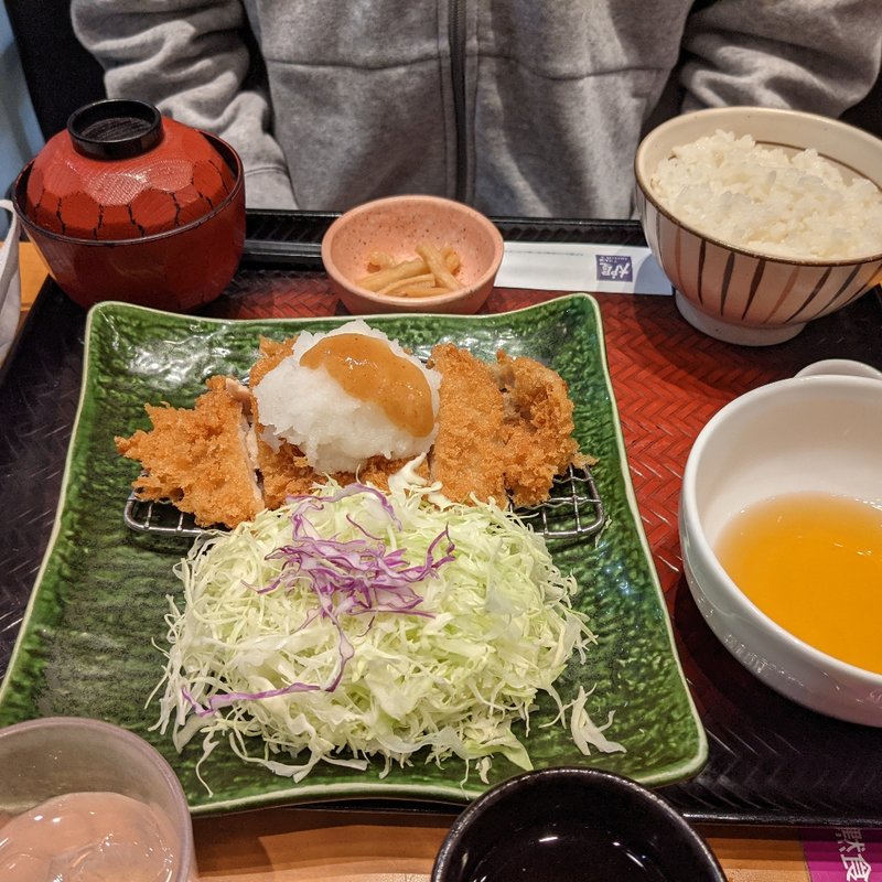梅おろしチキンカツ定食(大戸屋ごはん処イオン盛岡南)