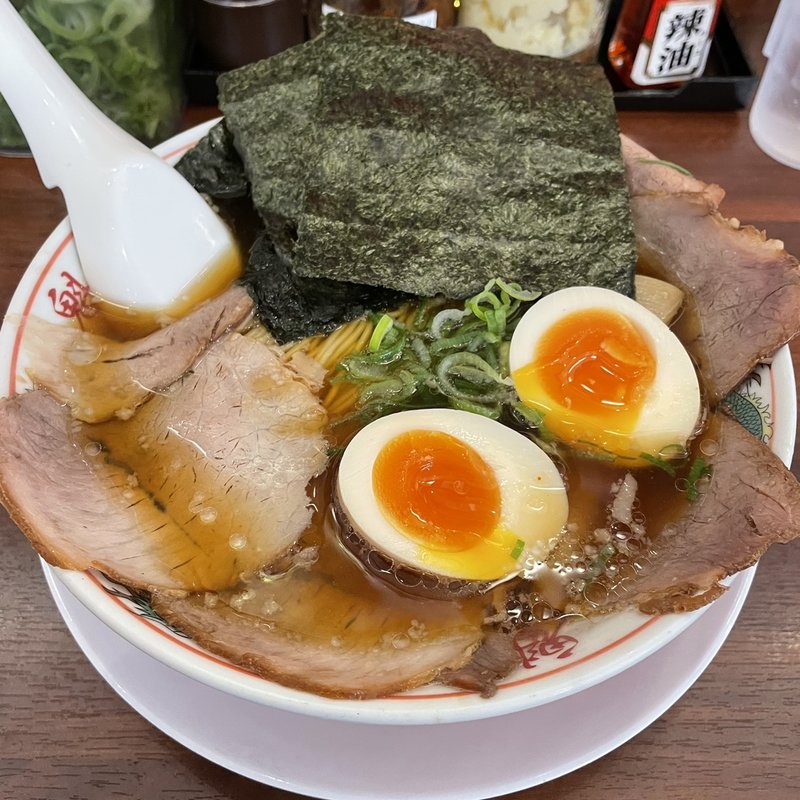 全部のせ醤油らーめん(魁力屋 多摩ニュータウン通り店)