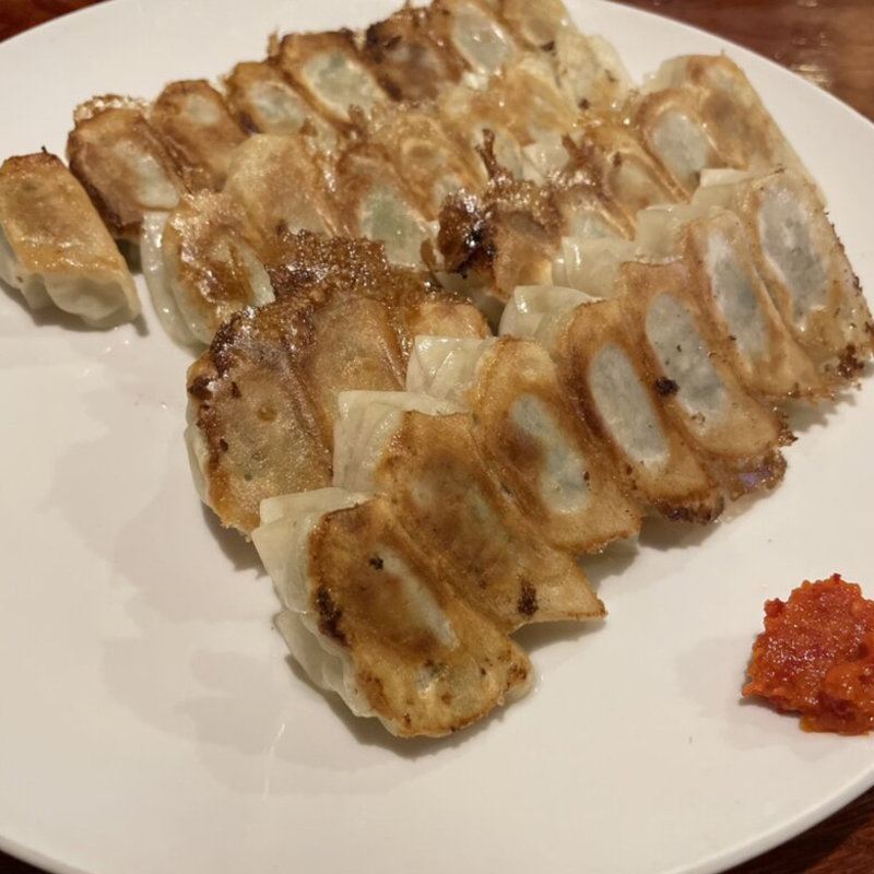 餃子(まるに食堂聖地高宮店)