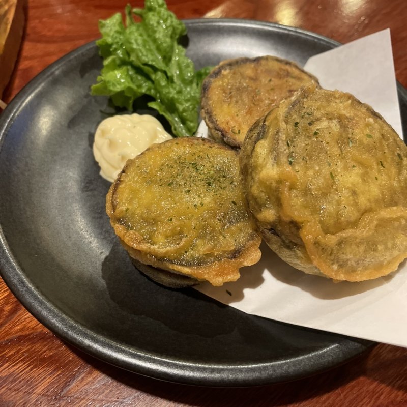 茄子はさみ揚げ(まるに食堂聖地高宮店)