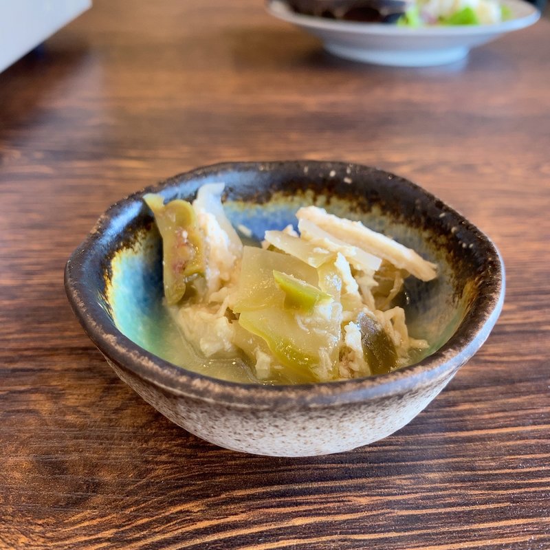 お通し(ジンギスカンと火鍋ラムしゃぶ アイラムユー 刈谷店)