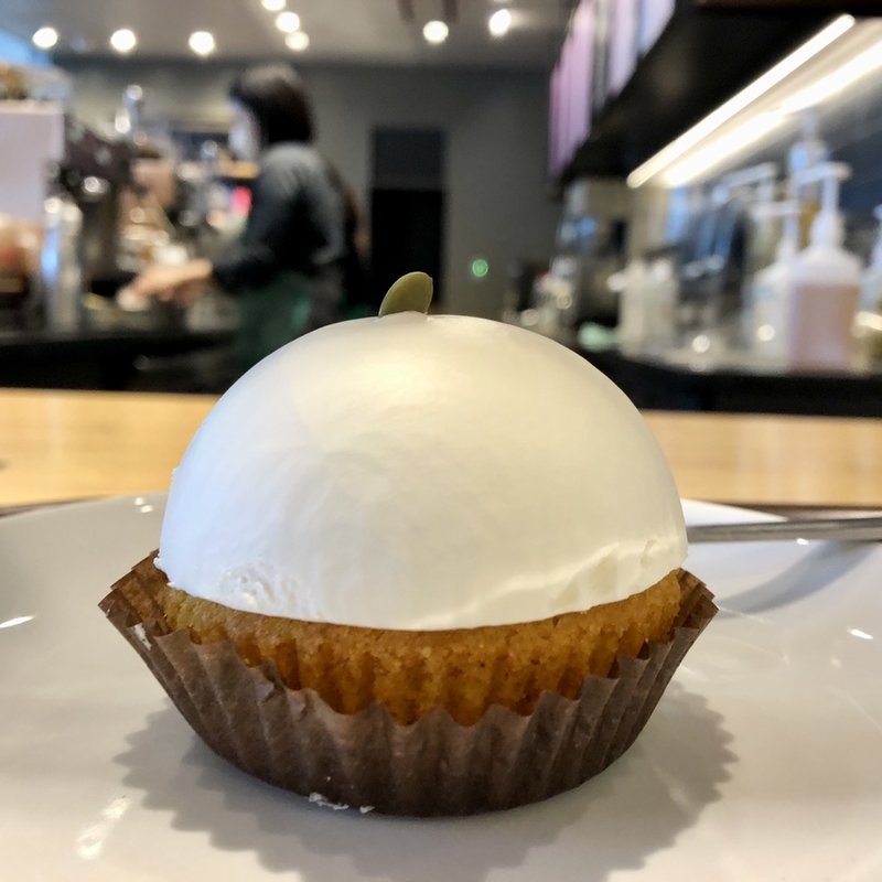 豆乳パンプキンケーキ(スターバックス)