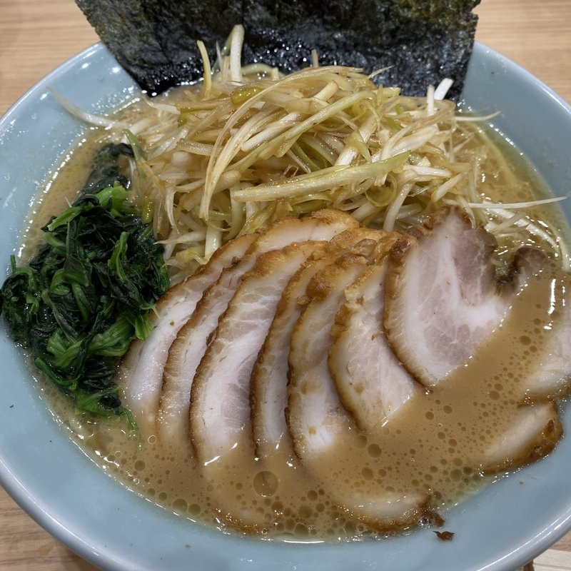 豚骨醤油ネギチャーシューメン(たかし屋 犢橋店)