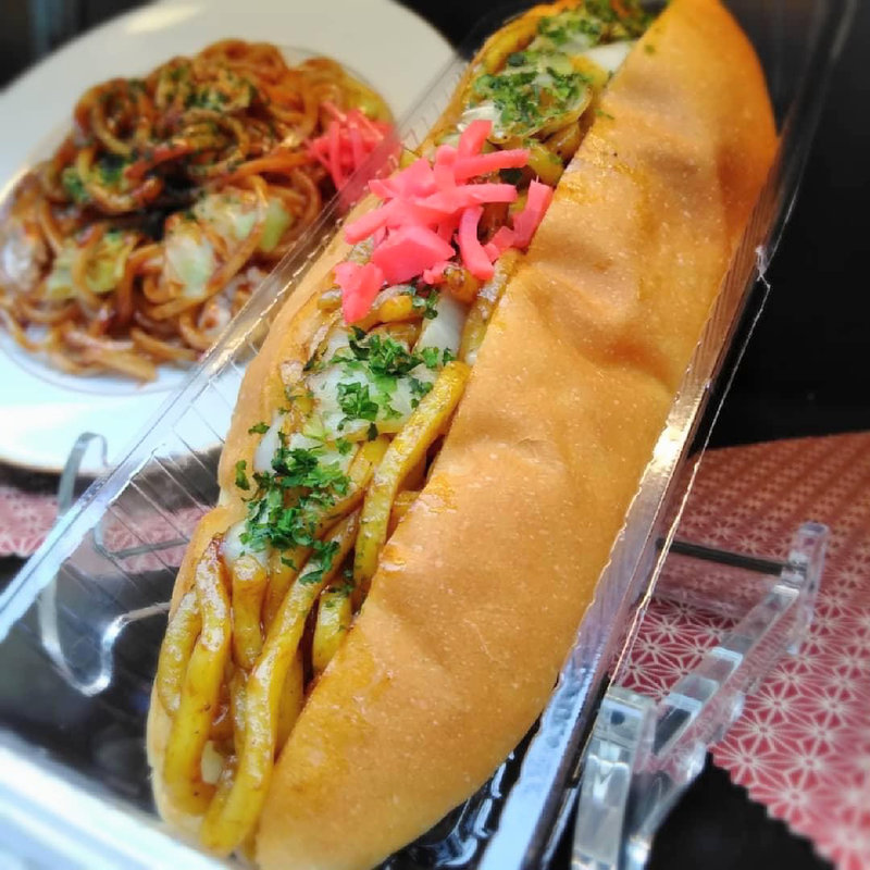 焼きそばパン(まことや本店)
