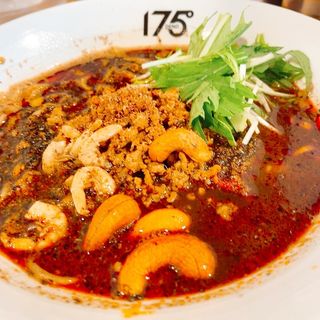 黒坦々麺　汁あり(175°DENO担担麺LoungeHOKKAIDO)