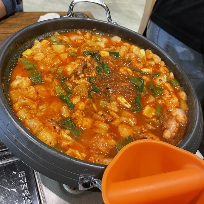  鍋セット (ヨプの王豚塩焼 新大久保本店)