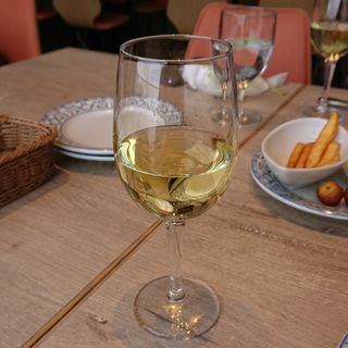 白ワイン (スペイン産)(スペイン料理 ミゲルフアニ マリン＆ウォーク店)