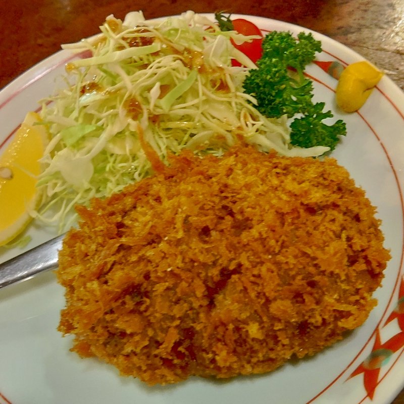 ワインビーフメンチカツ(甲州ほうとう小作　甲府駅前店)