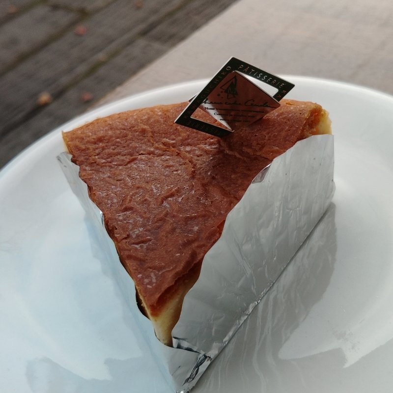 濃厚チーズケーキ(河口湖チーズケーキガーデン )