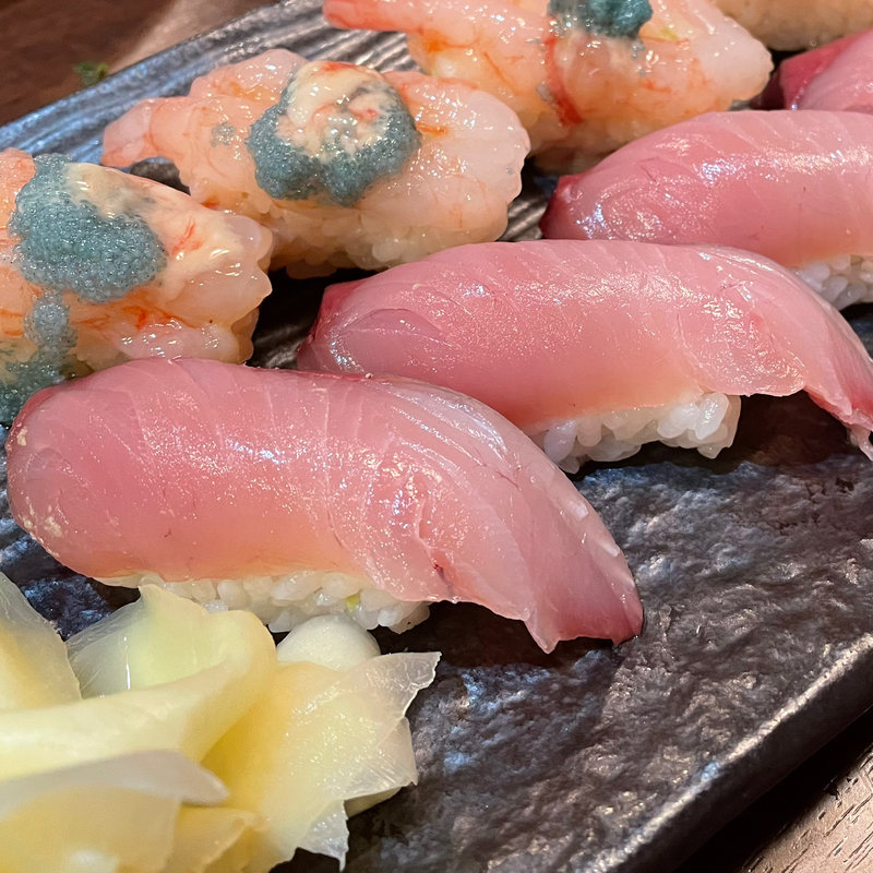 はまち(銀八鮨 )