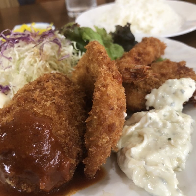 Cセット(洋食コスギ)