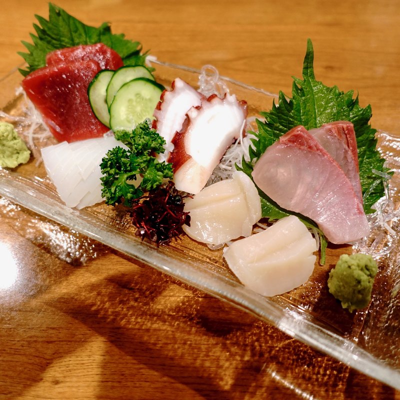 お造り盛り合わせ（5種）(一品もうり)