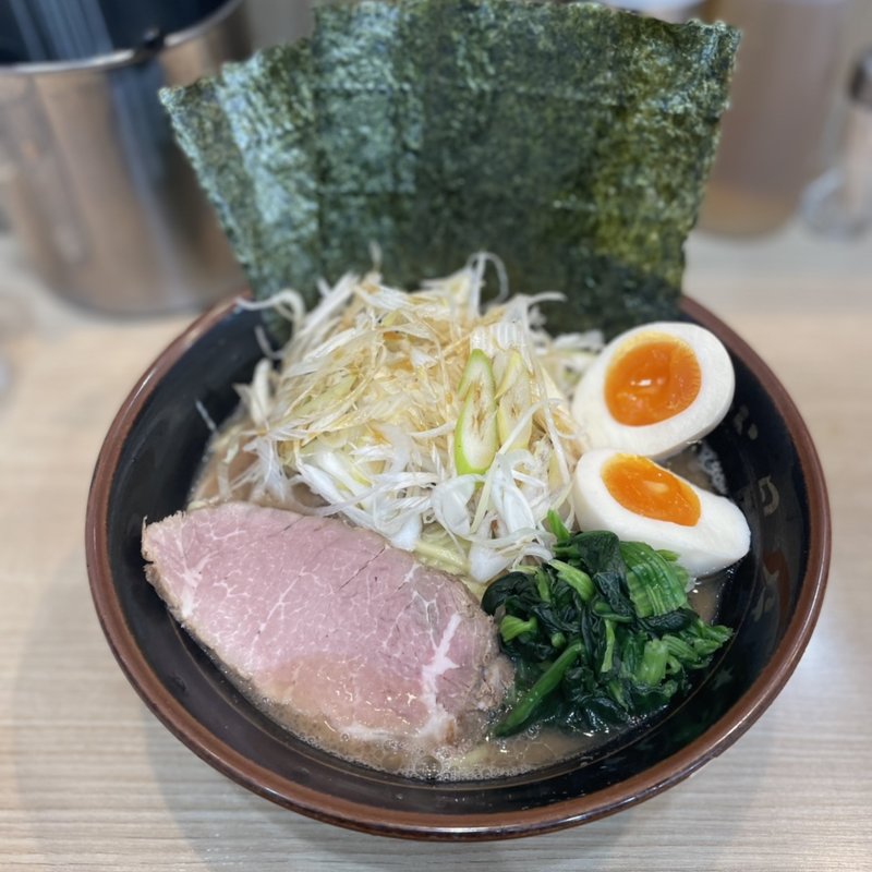 ネギらーめん(横浜らーめん 二代目 渡来武)