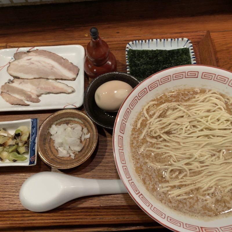 鯵　トリュフ煮卵（トッピング）(炭火焼濃厚中華そば倫道)