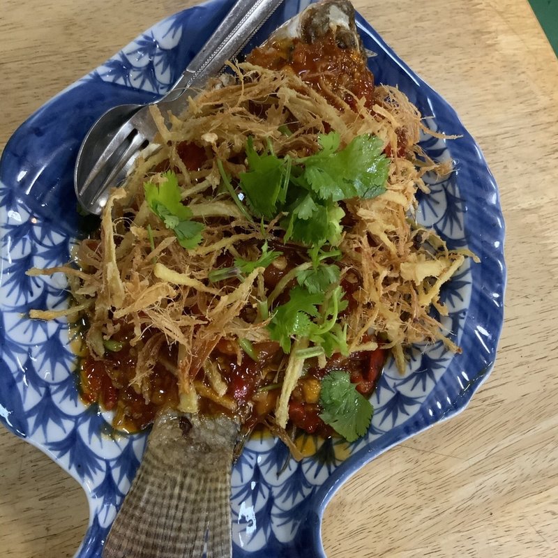 魚唐揚げ(クンヤーイ)