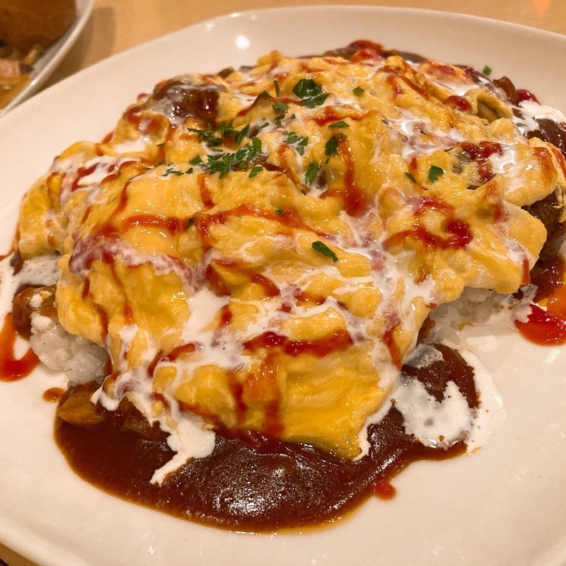 スペシャルオムライス(きっちん 愚留米 （グルメ）)