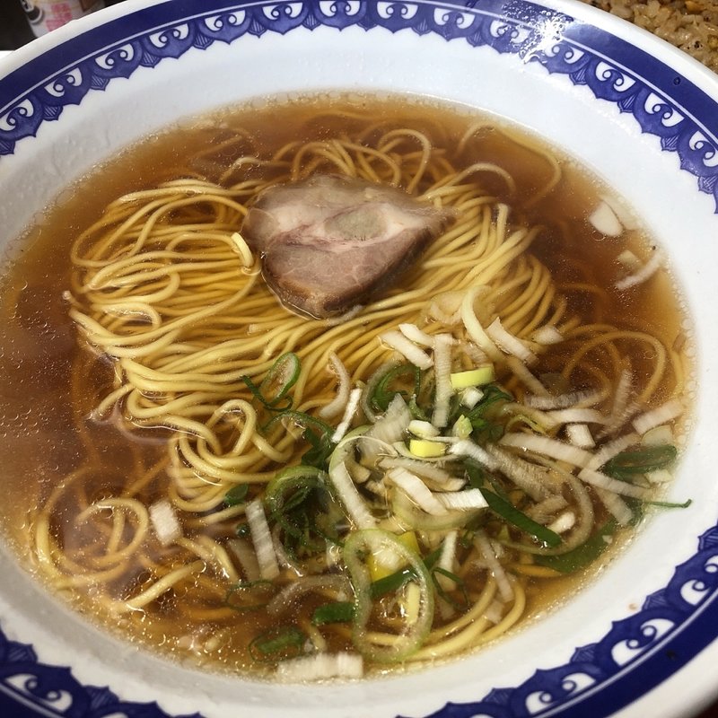ラーメン(中華料理蓬菜飯店)