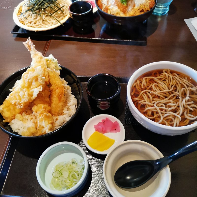 ランチ天丼セット (温)(そば　きらり)