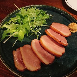 鴨肉の炙りロースト(flat sake bar)