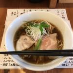 醤油らぁ麺(らぁ麺TORRY)