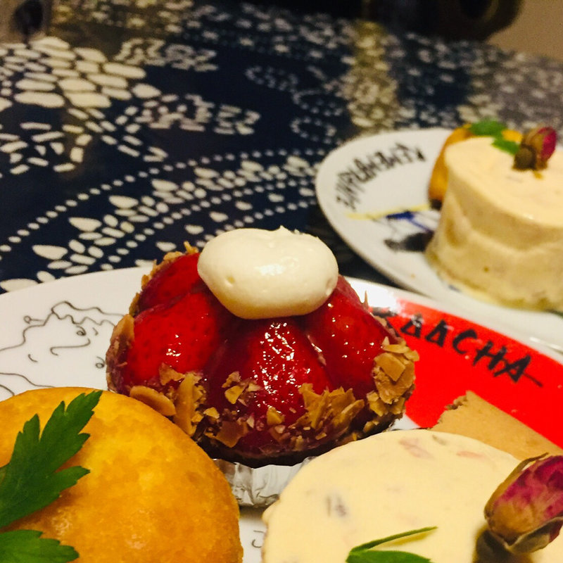 イチゴのタルト(パティスリー シェ アオヤマ )