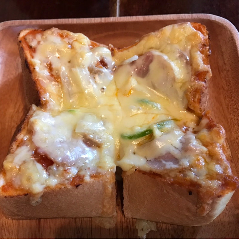 ピザトースト(石打 邪宗門 （Jashhumon イシウチジャシュウモン）)