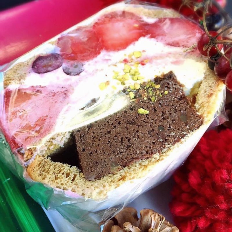 ベリーズクリームチーズカカオブラウニー(POTASTA 代々木上原本店)