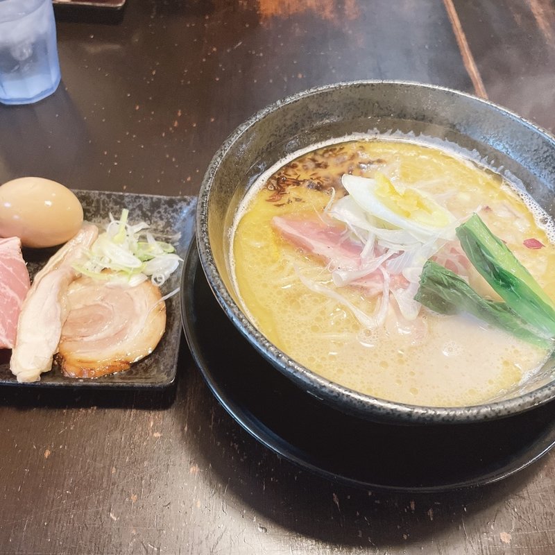 期間限定 鶏塩白湯そば(麺の風 祥気)