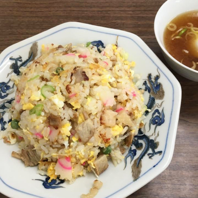 チャーハン(食堂 多万里)