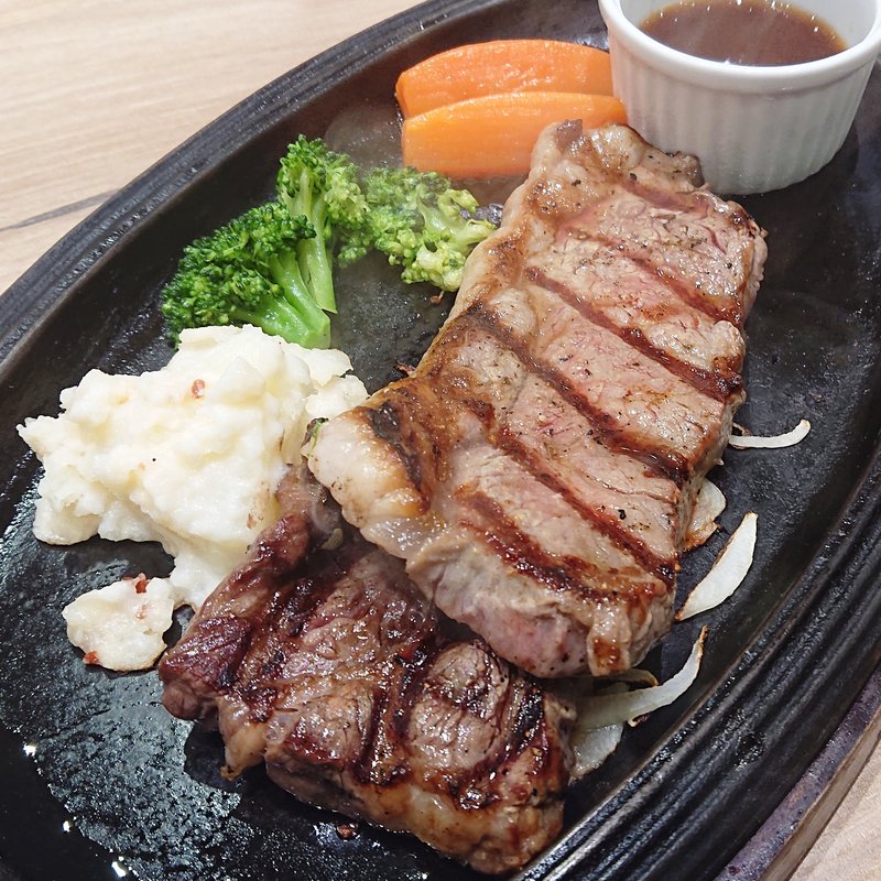 熟成サーロインステーキ(150g)(デンバープレミアム イオンモール鶴見緑地店)