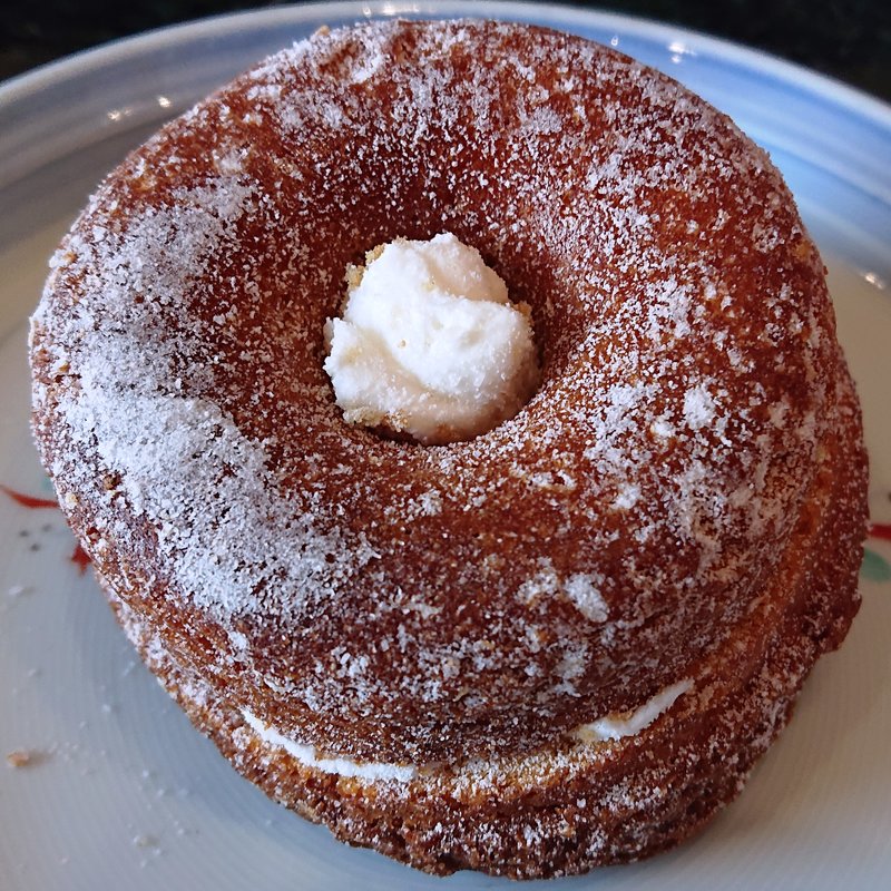 あきらドーナツ(ドーナツ専門店 あきらドーナツ)