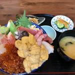 海鮮丼 うに入り