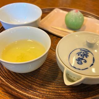 特選煎茶セット(一保堂茶舗 喫茶室 嘉木 （いっぽどうちゃほ きっさしつ かぼく）)