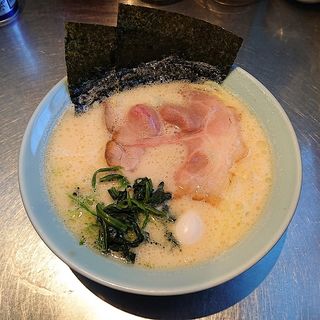 塩豚骨ラーメン 丸花 花 の口コミ一覧 おいしい一皿が集まるグルメコミュニティサービス Sarah