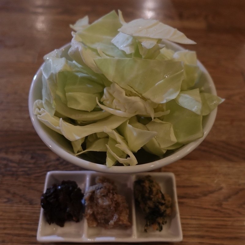 3種類の味噌( 燻製と地ビール 和知)