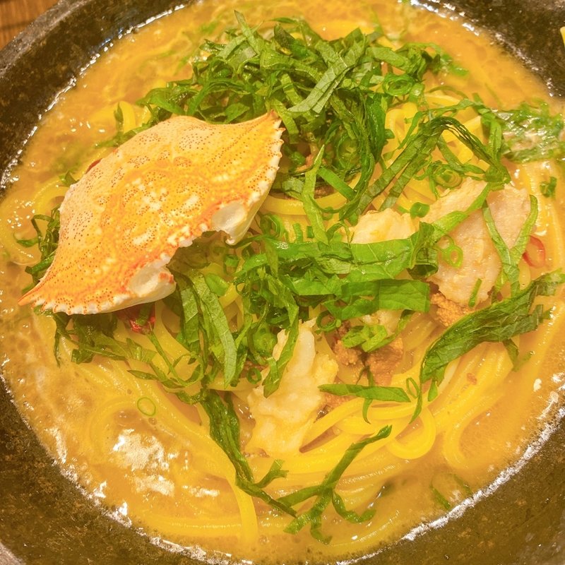 厳選ウニと渡り蟹のペペロンチーノ(石焼生パスタ蔵之助+グリル ゼスト御池店)