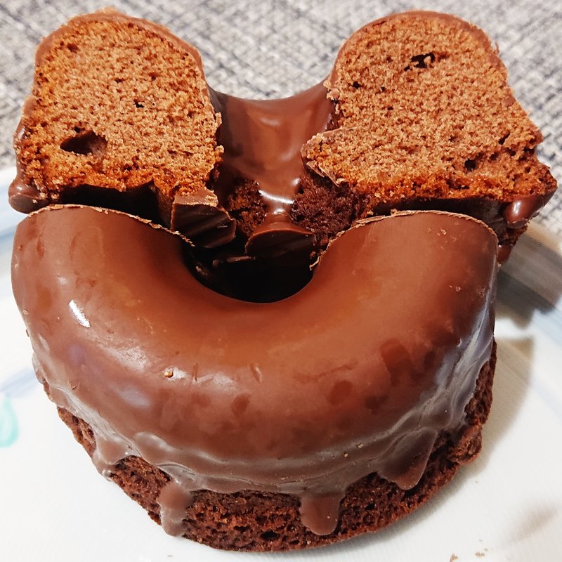 Wショコラ(ドーナツ専門店 あきらドーナツ)