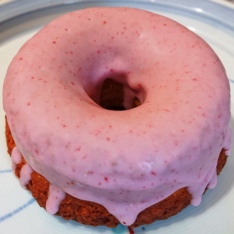 イチゴチョコレート(ドーナツ専門店 あきらドーナツ)