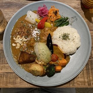 スパイシーチキンカレー(Mikazuki curry SAMURAI. 下北沢店)