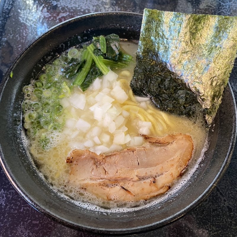 塩こってりラーメン(麺屋　要)
