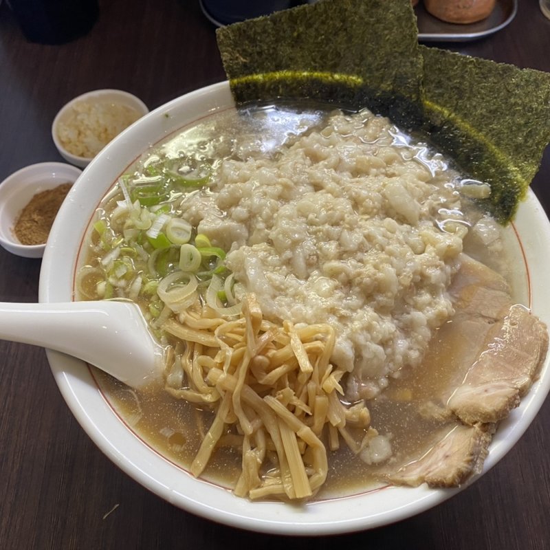 中華そば(中)魚粉ニンニク　身入りW(手打ち中華そば 酒田)