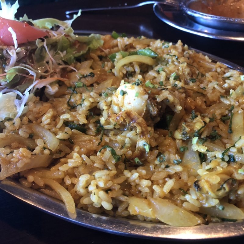 シーフードビリヤニ(インド料理 ジャガタマハル 西宮山口店)