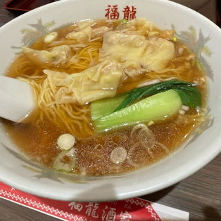 えび入りワンタン麺(福龍酒家)