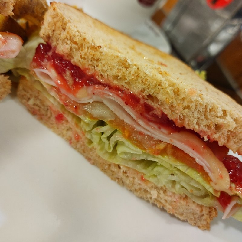 ターキーとクランベリーのサンドイッチ(AS CLASSICS DINER)