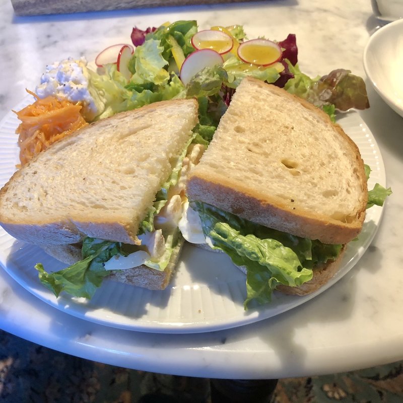 シュリンプアボカドサンドイッチ(SPROUT Café さくら坂)