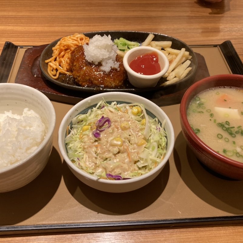 和風ハンバーグ定食(やよい軒 神田北口店)